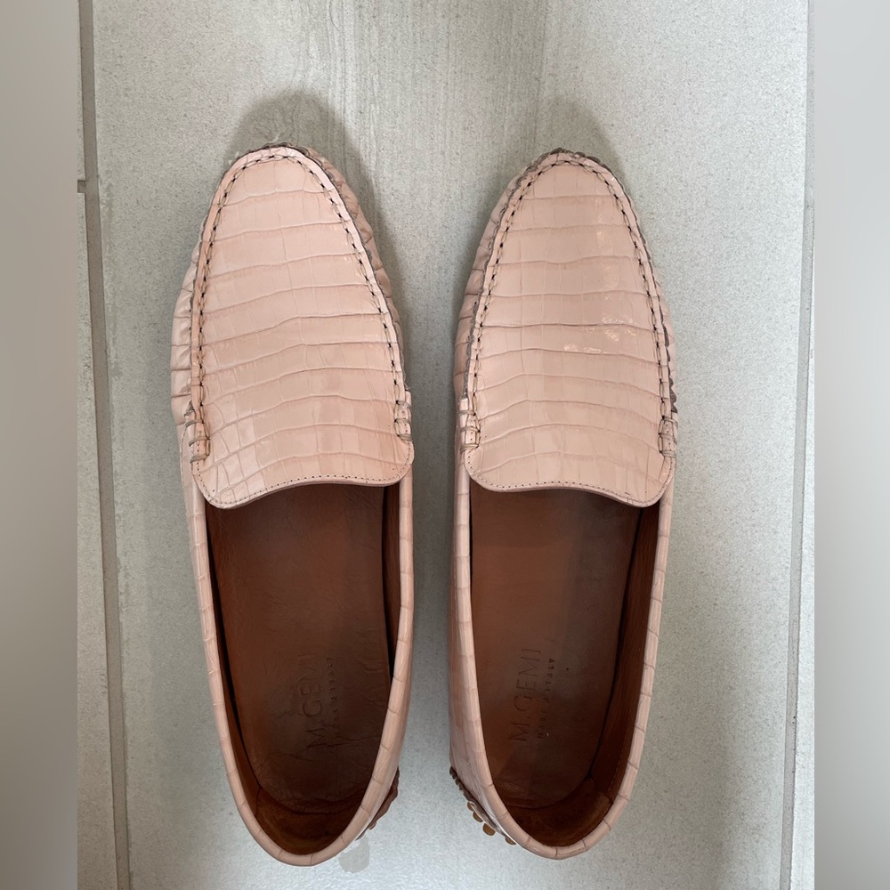 MGemi Felize Pink Croc loafer